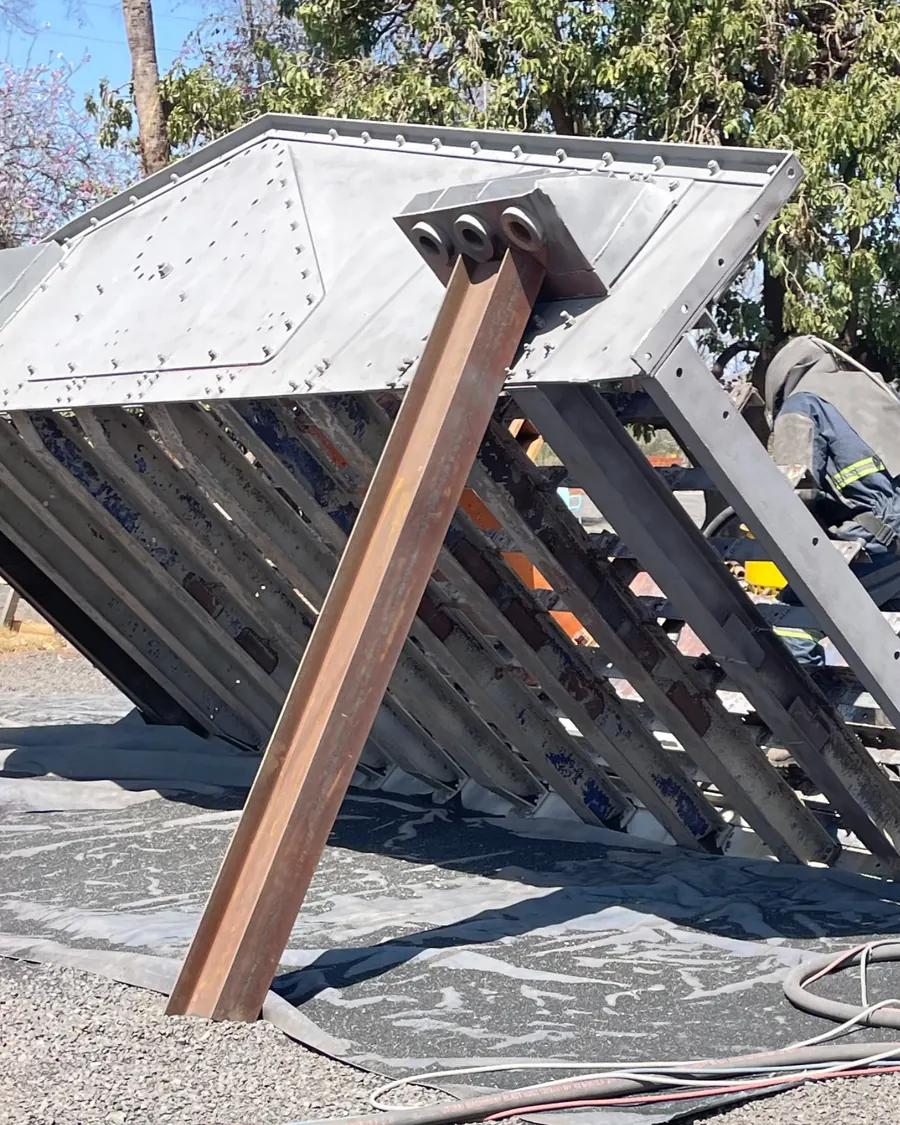 Steel structure after sandblasting, rust and old coating removed